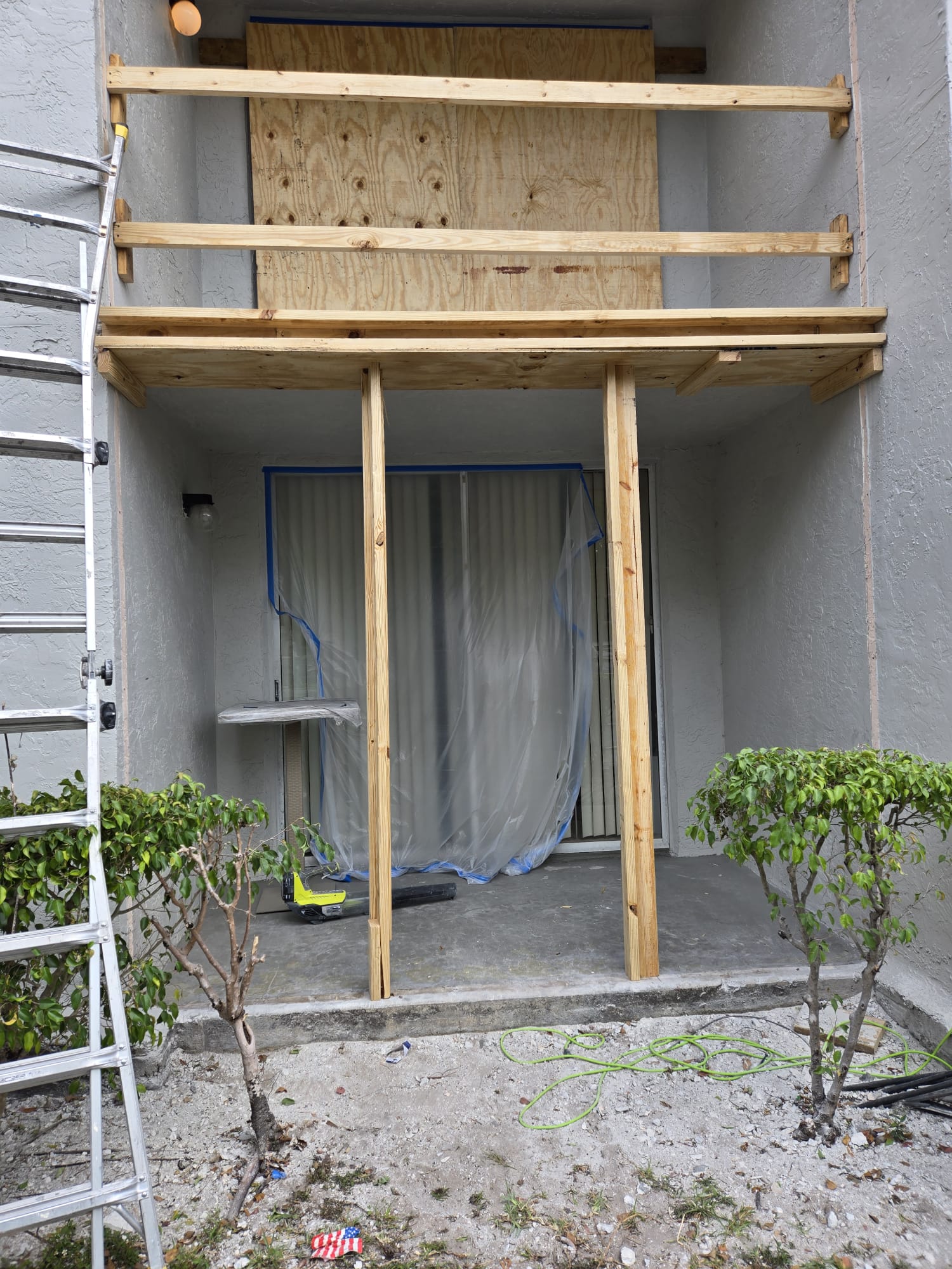 Balcony structural repair